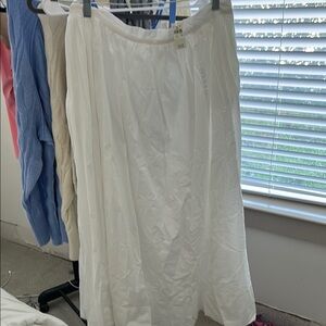 Aerie Elegant White Women's Skirt